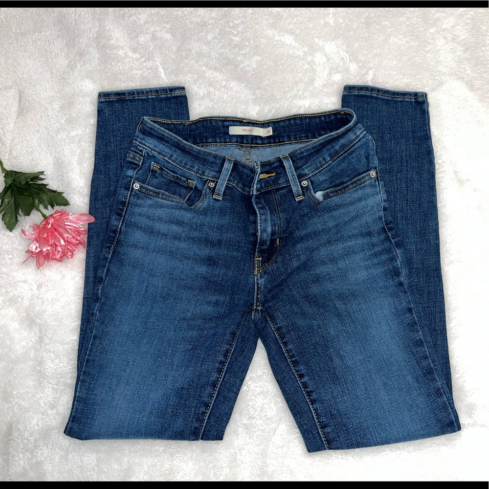 🌸Levi’s skinny jeans